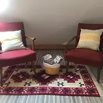 Getreidekasten Auf Einer Lamafarm Vakantiehuis Oberndorf an der Melk