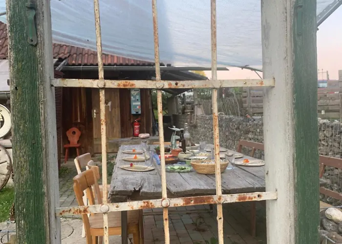 Getreidekasten Auf Einer Lamafarm Дом отдыха *